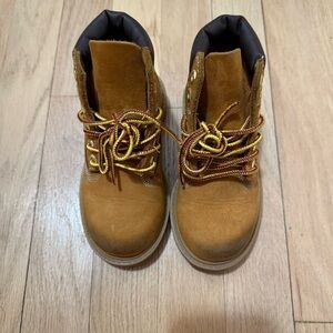 Timberland Toddler Premium 6-inch Waterproof Boots Size 8.5